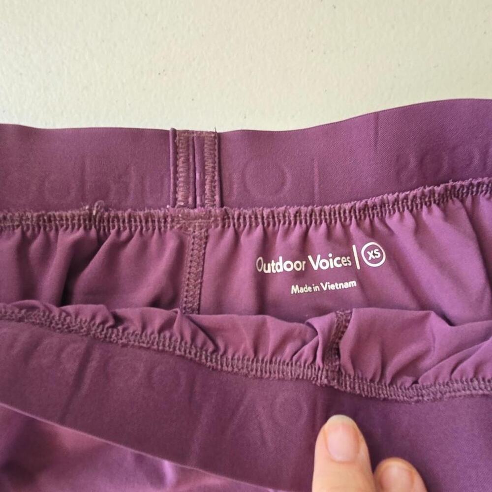 Outdoor Voices womens purple pink unlined athletic running shorts size XS - Picture 3 of 7